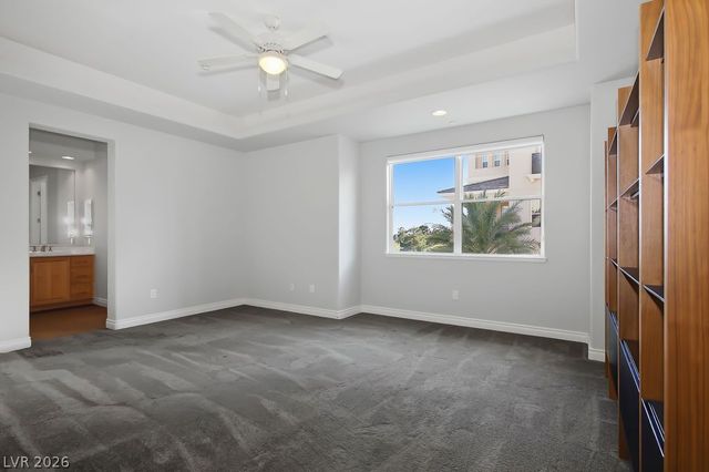 9224 Tesoras Drive 301, Las Vegas, NV 89144