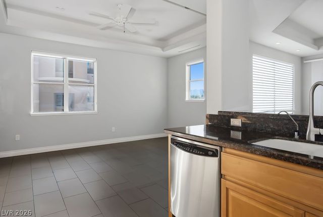 9224 Tesoras Drive 301, Las Vegas, NV 89144