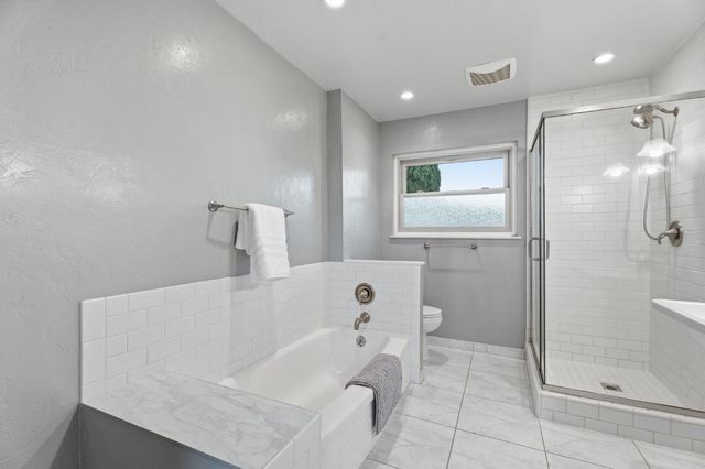 5708 N Pleasant Avenue, Fresno, CA 93711