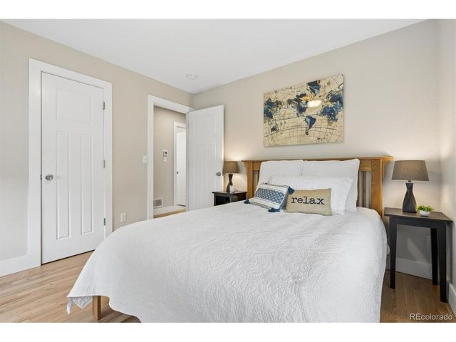 2634 Ivanhoe St, Denver, CO 80207