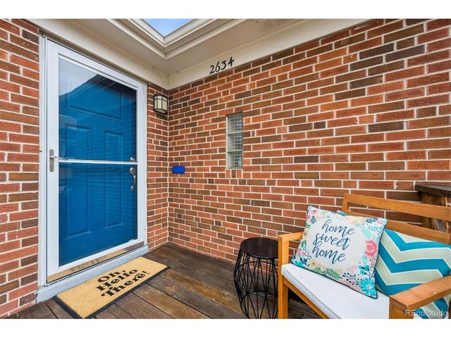 2634 Ivanhoe St, Denver, CO 80207