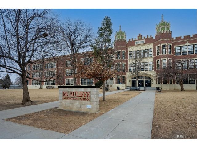 2634 Ivanhoe St, Denver, CO 80207