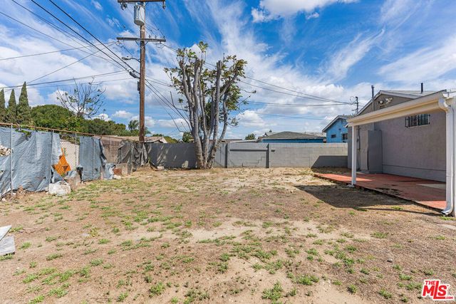 15321 S Frailey Avenue, Compton, CA 90221