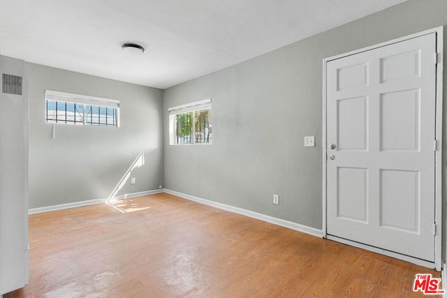 15321 S Frailey Avenue, Compton, CA 90221