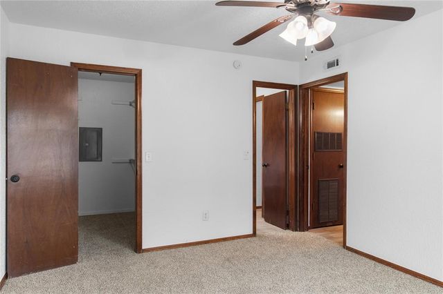3200 W Britton Road 105, The Village, OK 73120