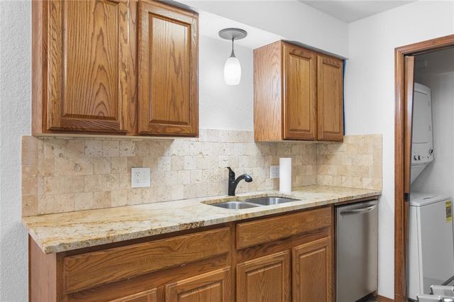 3200 W Britton Road 105, The Village, OK 73120