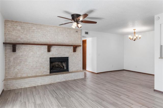 3200 W Britton Road 105, The Village, OK 73120