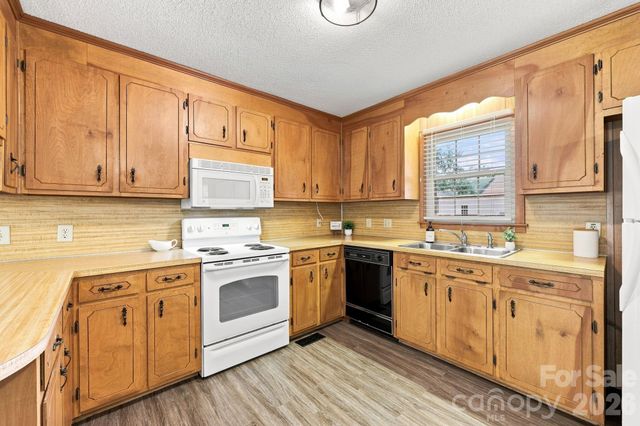 558 Snuggs Street, Albemarle, NC 28001