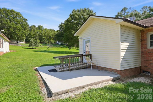 558 Snuggs Street, Albemarle, NC 28001
