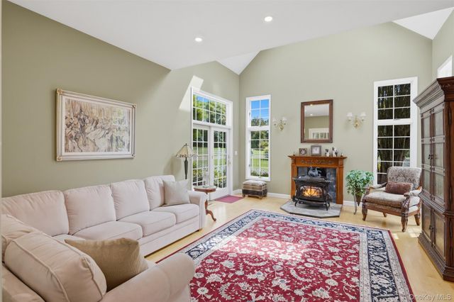 28 Enright Lane, Montgomery, NY 12549