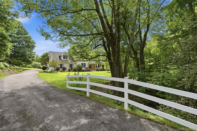 28 Enright Lane, Montgomery, NY 12549