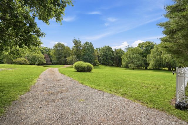 28 Enright Lane, Montgomery, NY 12549