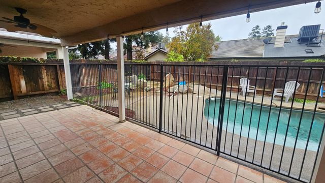 3299 W Stuart Avenue, Fresno, CA 93711