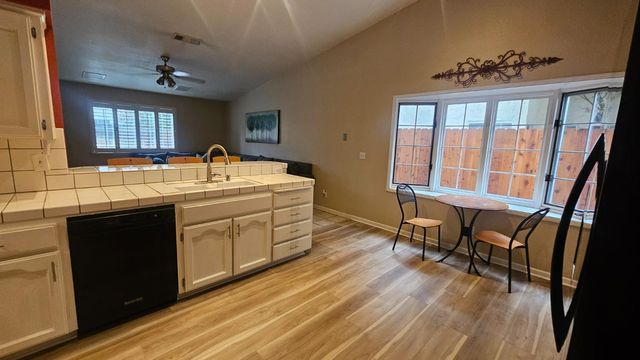 3299 W Stuart Avenue, Fresno, CA 93711