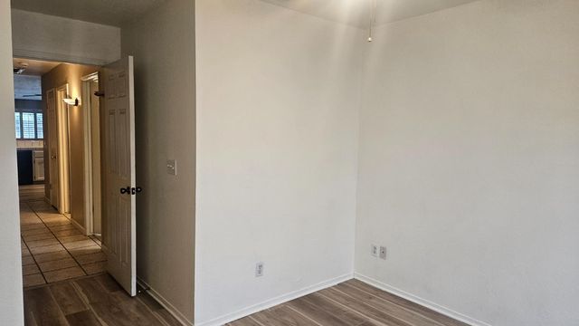 3299 W Stuart Avenue, Fresno, CA 93711