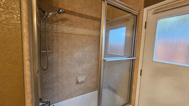 3299 W Stuart Avenue, Fresno, CA 93711