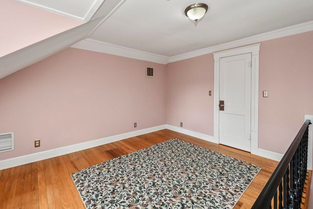 1635 E Walnut Street, Springfield, MO 65802