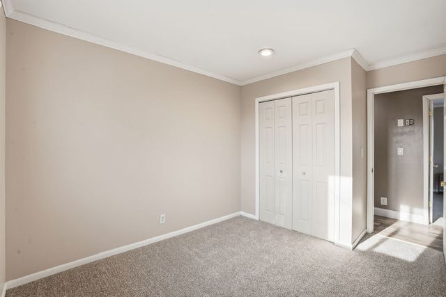 368 33rd Avenue Court, East Moline, IL 61244