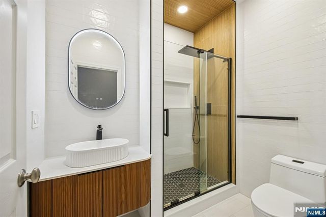 80 W 18th Street, Weehawken, NJ 07086