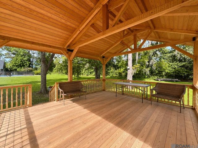 42069 Black Bayou Rd, Gonzales, LA 70737