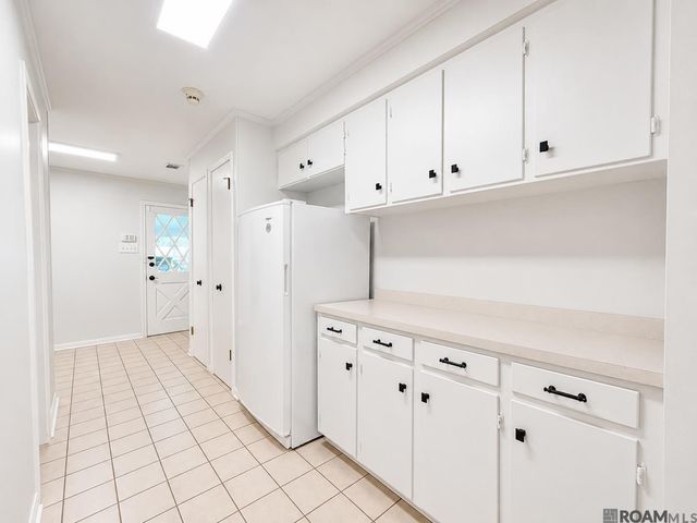 42069 Black Bayou Rd, Gonzales, LA 70737