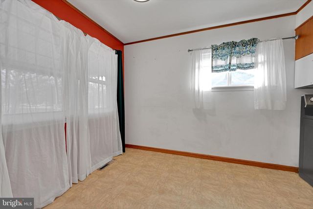 539 S 5TH AVE, Lebanon, PA 17042