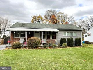 539 S 5TH AVE, Lebanon, PA 17042