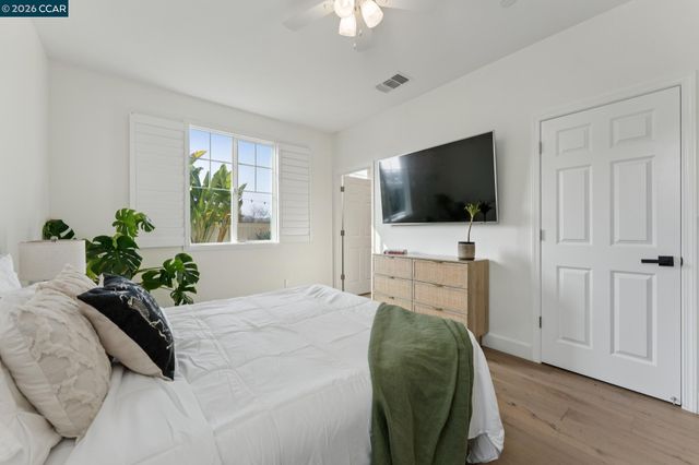 1226 Sierra Trail Rd, Oakley, CA 94561