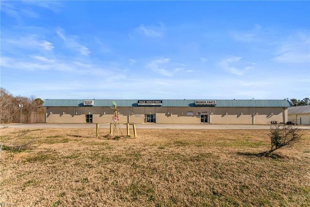 4653 Battlefield BLVD, Chesapeake, VA 23320