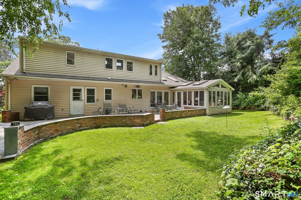 58 Arch Street, Greenwich, CT 06830