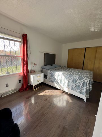 1565 Charlotte Street, Bronx, NY 10460