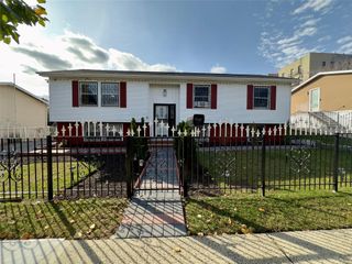 1565 Charlotte Street, Bronx, NY 10460