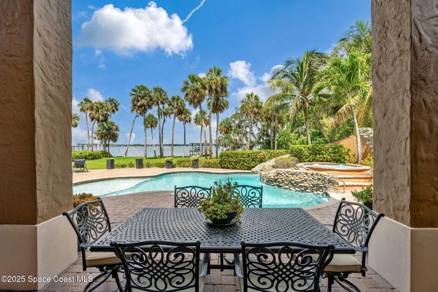 4297 Crooked Mile Road, Merritt Island, FL 32952