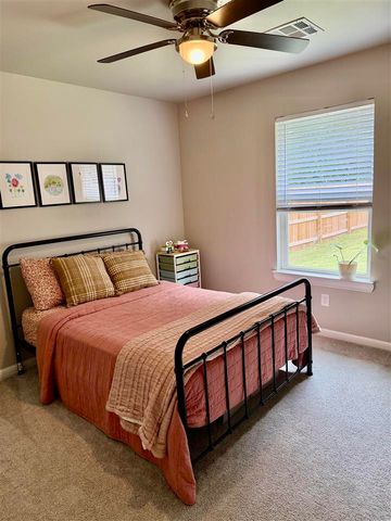 204 NW Elm, Cache, OK 73527