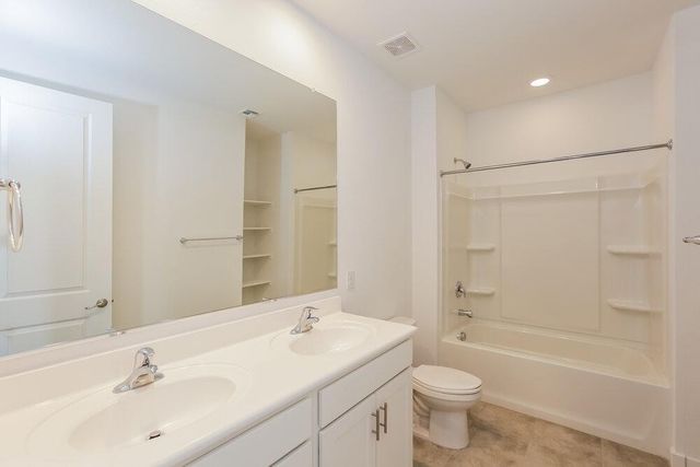 17484 W Sunnyslope Lane, Waddell, AZ 85355