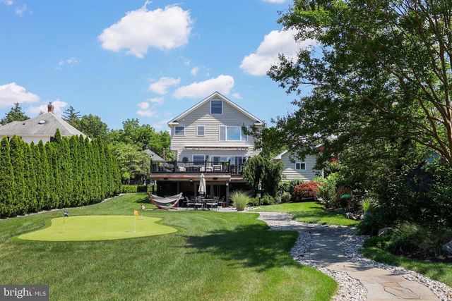 66 WYCKOFF ST, Matawan, NJ 07747