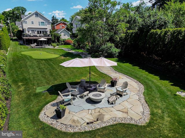 66 WYCKOFF ST, Matawan, NJ 07747
