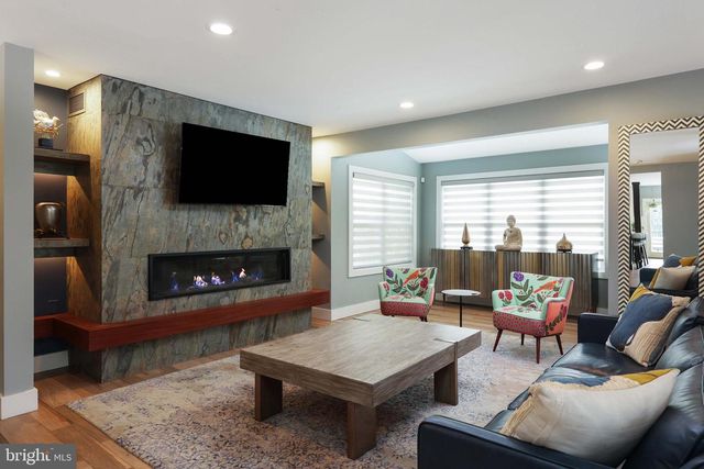66 WYCKOFF ST, Matawan, NJ 07747