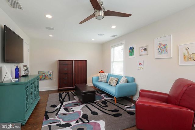 66 WYCKOFF ST, Matawan, NJ 07747