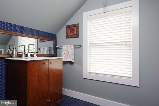 66 WYCKOFF ST, Matawan, NJ 07747