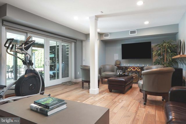 66 WYCKOFF ST, Matawan, NJ 07747