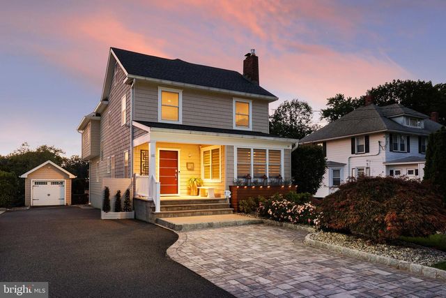 66 WYCKOFF ST, Matawan, NJ 07747
