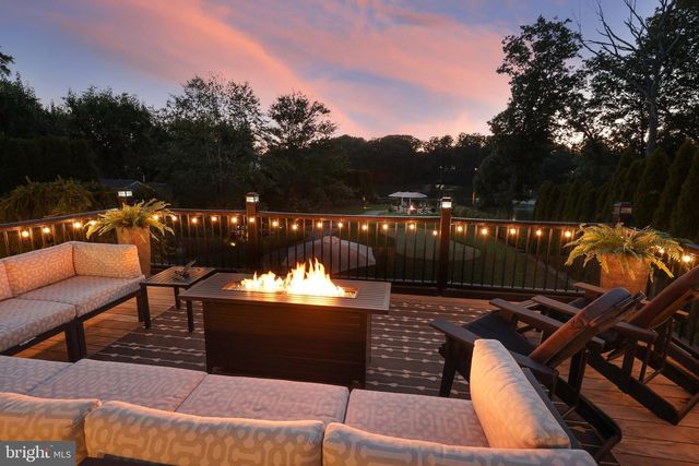 66 WYCKOFF ST, Matawan, NJ 07747