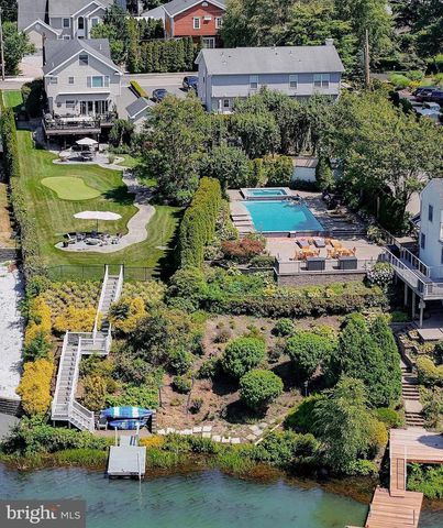 66 WYCKOFF ST, Matawan, NJ 07747