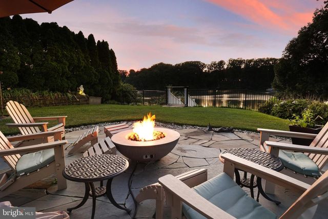 66 WYCKOFF ST, Matawan, NJ 07747