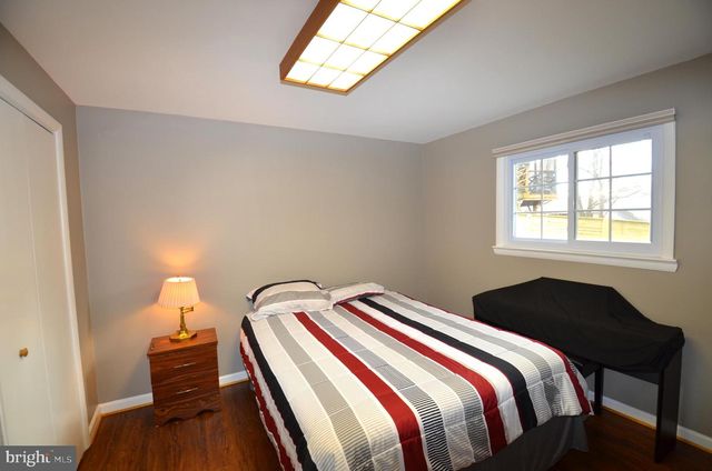 6901 STONEYBROOKE LN, Alexandria, VA 22306