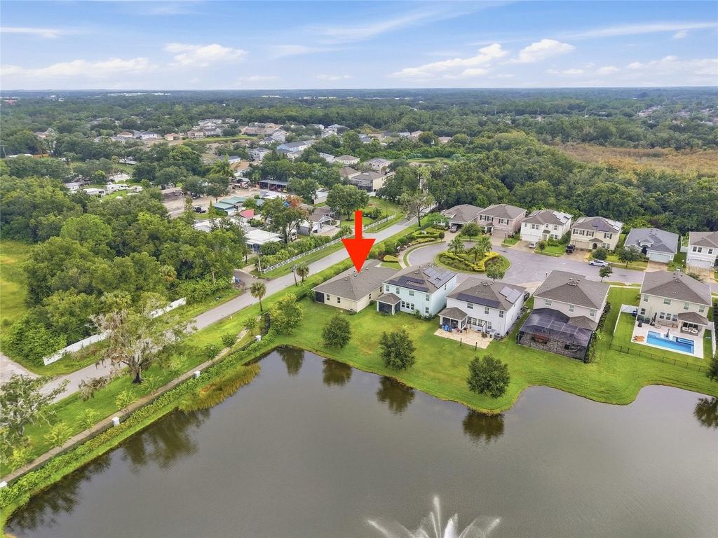 Image 18 of property listing at 12542 CANDLEBERRY CIRCLE, Tampa, FL 33635