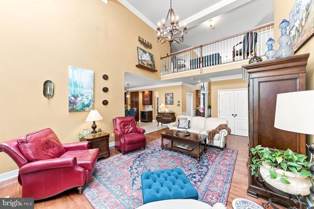 1 BEECH TREE DR, Glen Mills, PA 19342