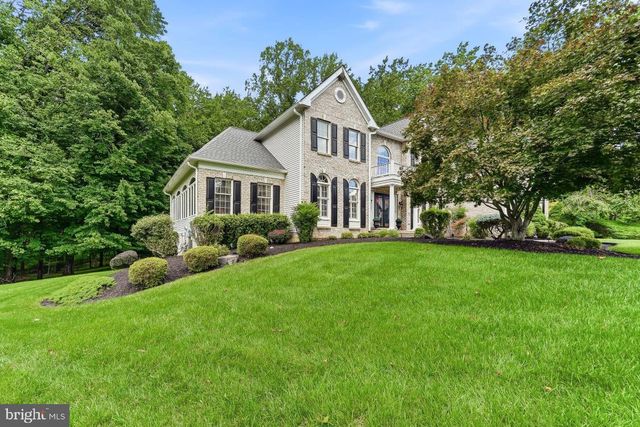 1 BEECH TREE DR, Glen Mills, PA 19342