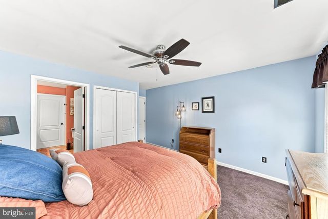 1 BEECH TREE DR, Glen Mills, PA 19342